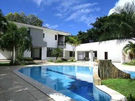 Lauro de Freitas - 800 m2 Villa mit 4 Suiten in Lauro de Freitas Brazil