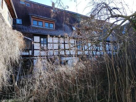 Köthen - Mehrfamilienhaus in Köthen - sanierungsbedürftig - Denkmalschutz