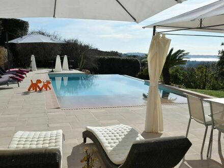 Antibes - Luxusvilla in begehrter Lage mit Blick auf das Meer und Cap d?Antibes