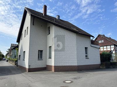 Kalefeld - ZWEIFAMILIENHAUS AN DER AUTOBAHN A7