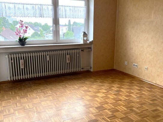 Rodgau - Praktische 1 Zimmer-Wohnung mit Balkon & Stellplatz in Rodgau Nieder Roden!