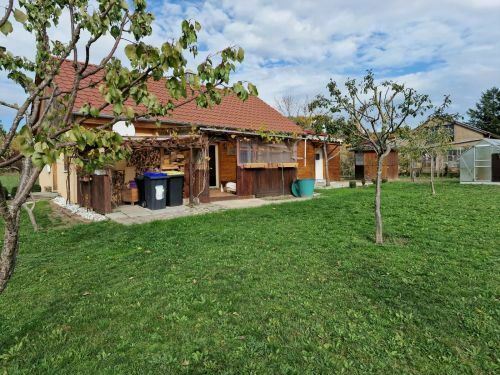 Michelau i. Steigerwald - Einfamilienhaus mit kleinem Anbau in Ortsrandlage von 97513 Michelau-Prüssberg bei Gerolzhofen