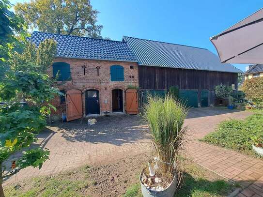 Ragow-Merz - Familienfreundliches Landhaus mit Innenhof, Garten und ausbaubarem Nebengelass