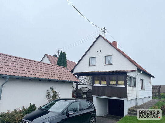 Ehekirchen - Einfamilienhaus mit sehr großem Potential