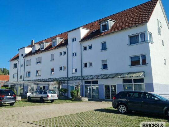 Illerkirchberg - Charmante 3-Zimmer-Dachgeschosswohnung in ruhiger Lage mit Balkon Illerkirchberg