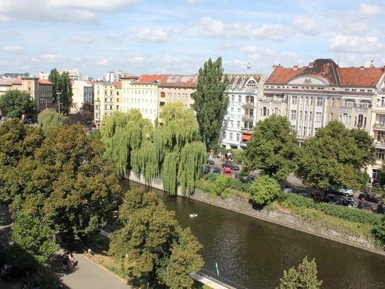 Berlin - !..BEST VIEW&AREA | BEAUTIFUL BRIGHT & FURNISHED ROOM IN WG | LOVELY FLATMATE WANTED...