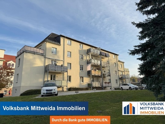 Frankenberg - Schöne 3-Zimmer-Wohnung mit Balkon, Stellplatz direkt am Haus möglich!