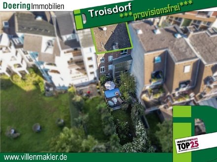 Troisdorf - Selbstgestaltungsprojekt im Herzen von Troisdorf: Denkmalgeschütztes Dachgeschossapartment