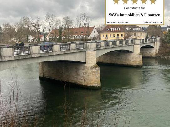 Neuburg - Wohnen auf der Insel! Großzügige 4,5 Zimmer Wohnung mit zwei Balkonen und Blick auf das Schloss in einer beli…