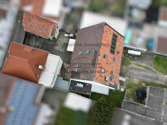 Bürstadt - Großfamilie aufgepasst - 2 Häuser ein Grundstück - 383m² Wohnfl. + Baufenster - Bürstadt