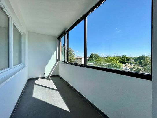 Landshut - Provisionsfrei* Neu renovierte 3- Zimmer Wohnung mit Loggia und Garage