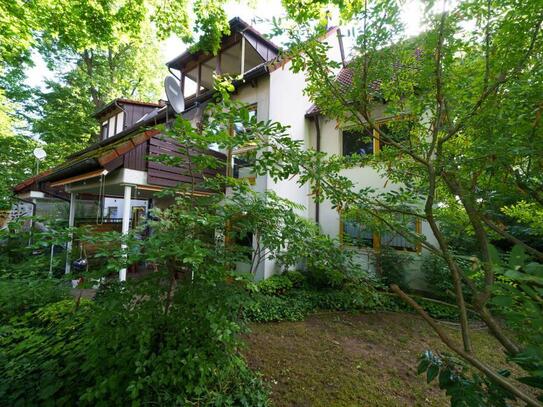 Fürth - Frei 22025! Großzügige Wohnung mit Garage und romantischem Garten in idyllischer Umgebung.