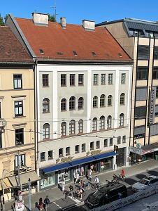 München - EXKLUSIVE ADRESSE SUCHT NEUES GESCHÄFTSMODELL