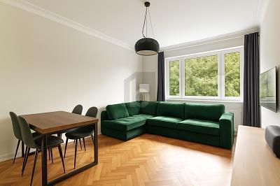 Hamburg Winterhude - STILVOLL MODERNISIERTES ALTBAUJUWEL