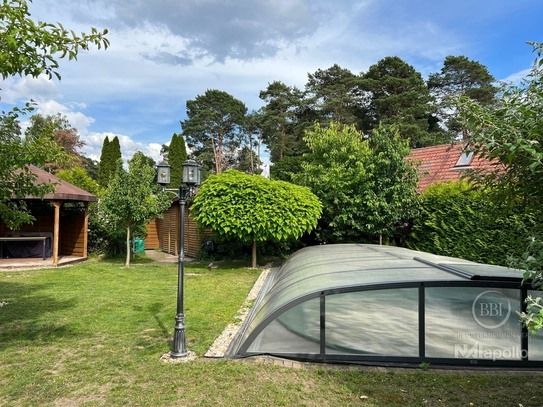 Blankenfelde - FAMILIENPARADIES MIT GROßEM GARTEN UND POOL AM SÜDLICHEN STADTRAND BERLINS