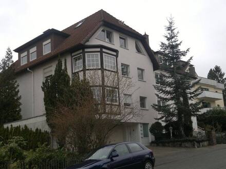 Bad Pyrmont - Zentrumsnahe 5 - Zimmerwohnung mit Balkon