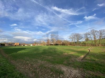 Felsberg - BEREIT FÜR IHR BAUVORHABEN - VIEL PLATZ