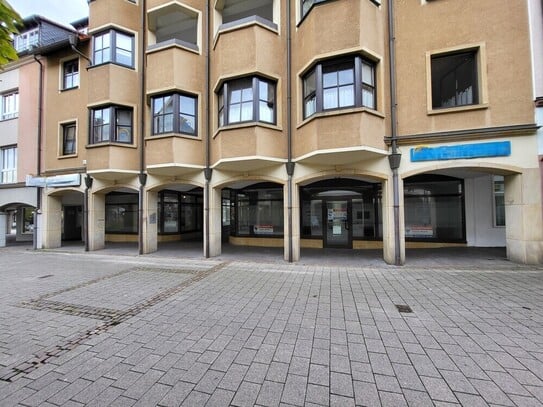 Kelkheim - Ladenfläche m. großem Schaufenster in der Neuen Stadtmitte