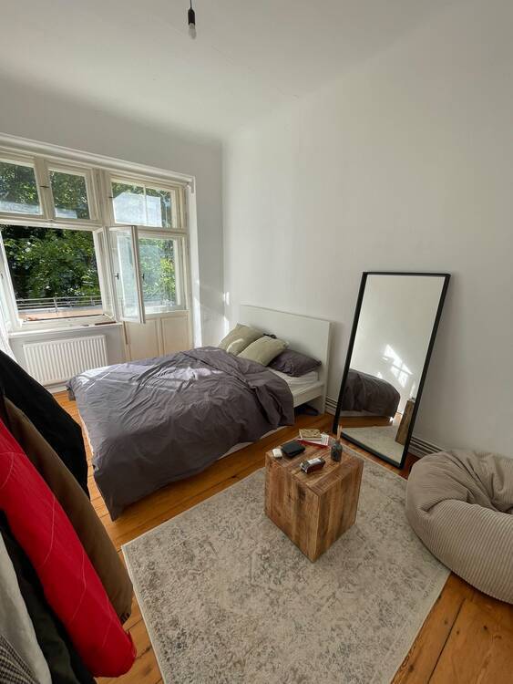 Berlin - Altbau WG-Zimmer mit eigenem Balkon - Photo 1