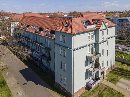 Magdeburg - 2,5-Zimmer-DG-Wohnung mit großer Sonnenterrasse und Stellplatz