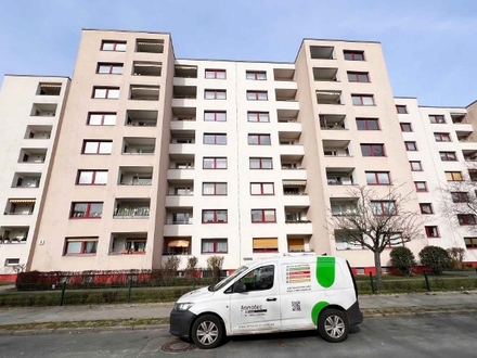 Berlin - freie Wohnung in Ruhiglage, Balkon + Stellplatz