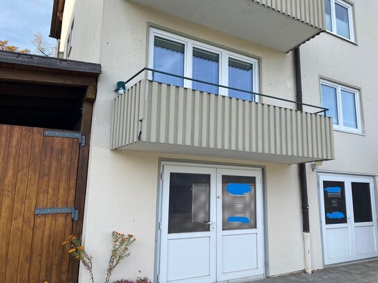 Freilassing - Lagerhallen mitten in Freilassing!