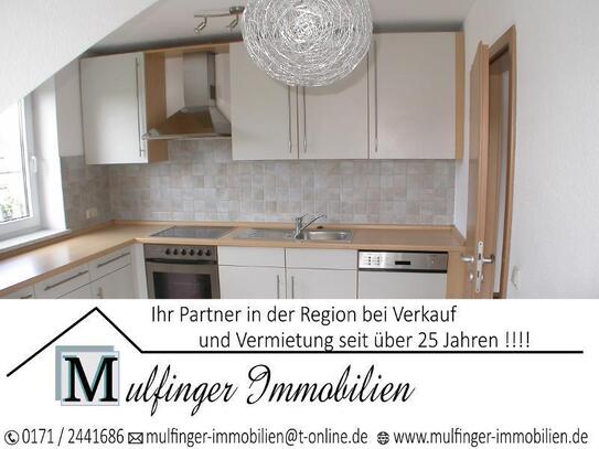 Höchstadt - 2 Zi. Wohnung im DG mit Balkon und Tiefgaragenstellplatz in Höchstadt Süd