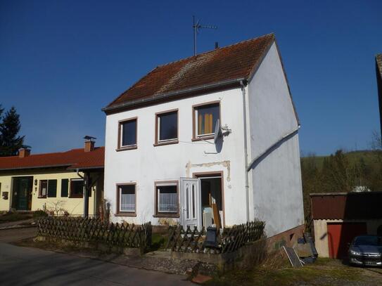 Zerf - Zerf - Achtung Handwerker -sanierungsbedürftiger Altbau mit Baugenehmigung für 2 Familienhaus