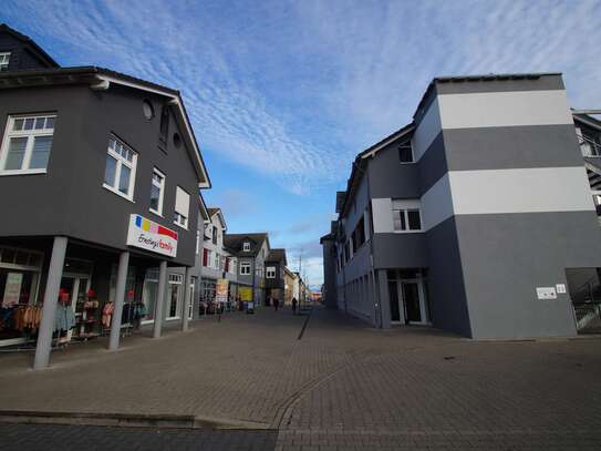 Dessau-Roßlau - Hochfrequentierte Gewerbefläche in Dessau-Roßlau: Ideal für Apotheke oder Fachhandel!