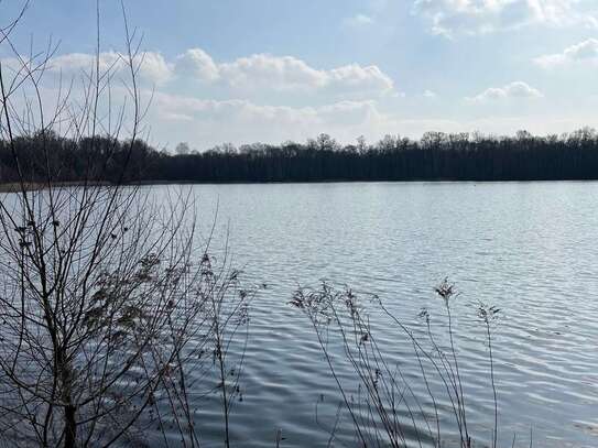 Falkensee - ruhige Lage mit See: 100 qm großes Reihenhaus in Falkensee, nahe Potsdam und Berlin