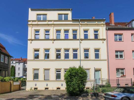 Leipzig - Großzügige 4-Zi-Erdgeschosswohnung mit Balkon und Gartenanteil