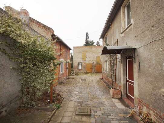 Hohenmölsen - Einfamilienhaus mit Potential zum weiteren Ausbau - Schnell sein...!