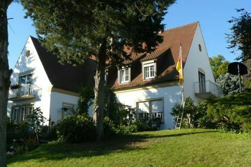 Schonungen - Herrschaftliches Einfamilienhaus in 97453 Schonungen Schweinfurt (ID 965)