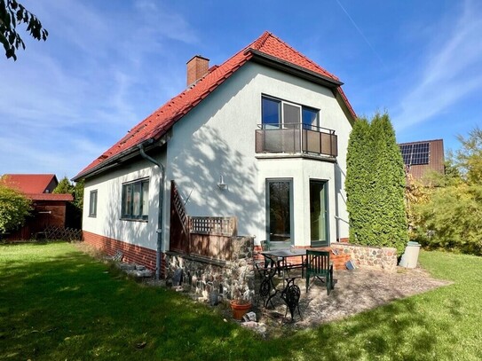 Neubrandenburg - HORN IMMOBILIEN++ Neubrandenburg, großes Einfamilienhaus mit Keller und Sauna, Einliegerwohg. möglich!