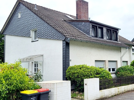 Remscheid - Ideales 2 Fam. Haus in Remscheid-Süd mit 3 Garagen in Remscheid - Süd