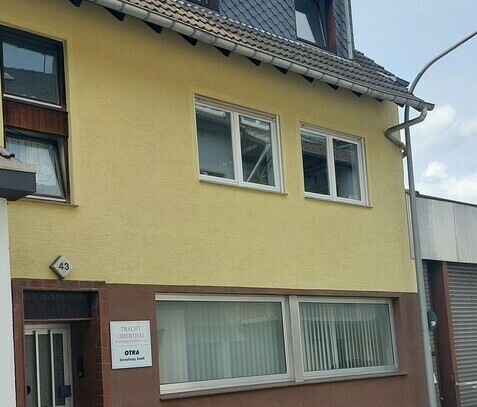 Remscheid - 1-Fam.Haus mit Gewerbe in Remscheid-Hasten