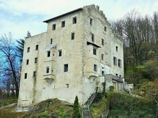 Bozen - Charaktervolle Burg im Herzen der Dolomiten