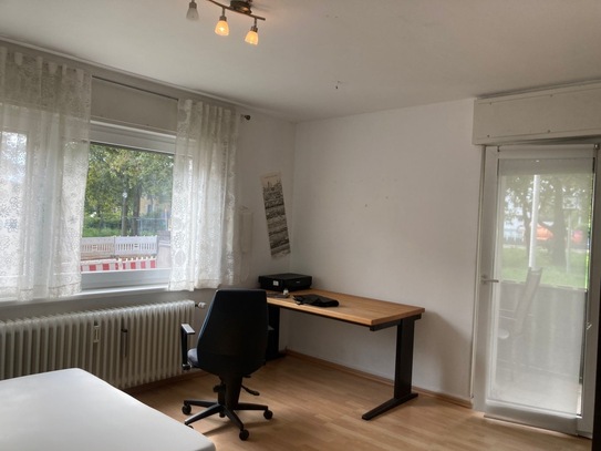 Karlsruhe - Zimmer in einer zweier WG für Frauen