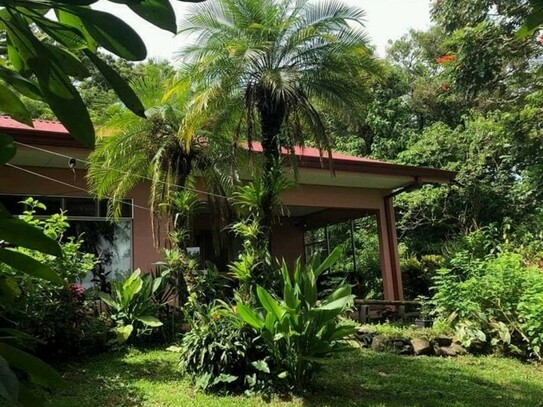 Tilarán - Haus mit Fitnessstudio am Arenalsee in Costa Rica