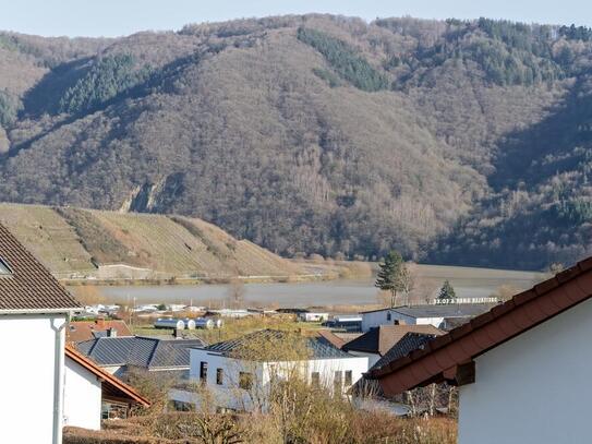 Mehring - Moselblick - neue altersgerechte Wohnung mit tollem Balkon im Energiesparhaus Mehring