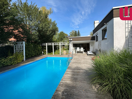 München - Gepflegter Bungalow mit Außenpool auf großem Grundstück mit Erbbaurecht in der Fasanerie!