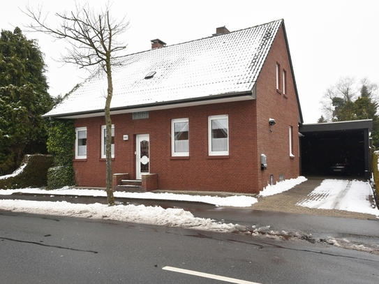 Westoverledingen - Zweifamilienhaus auf großem Grundstück vor den Toren von Papenburg!