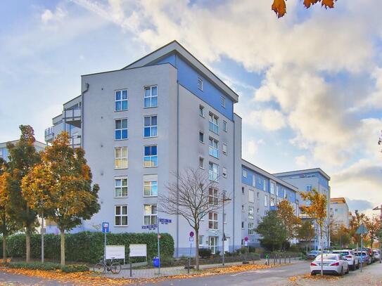 Frankfurt - möblierte 2 ZKBB* 5.OG* Aufzug* el. Rolläden* EBK* TG* Westbalkon* Frankfurt-Am Rebstockpark