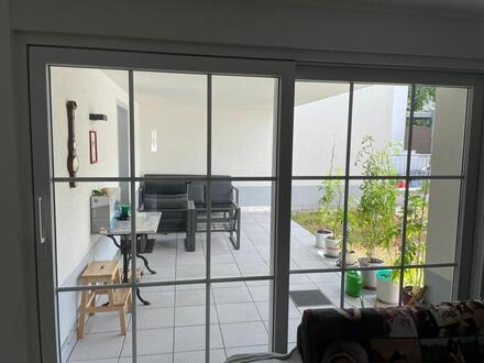 Dormagen - Großzügige 4-Zimmer- Komfortwohnung an Fußgängerzone Dormagen / Superfinanzierung