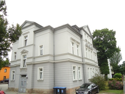 Naumburg - tolle Lage 2-Raum Eigentumswohnung inkl. PKW-Stellplatz