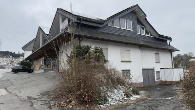 Kirchhundem - LUXURIÖSES WOHNEN UND ARBEITEN IN PERFEKTION