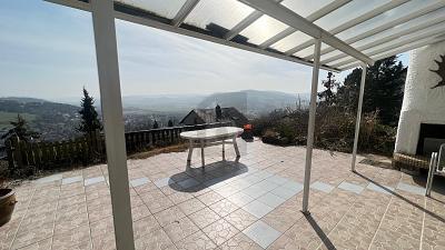 Morschen - RUHIGE LAGE, VIEL PLATZ MIT UNVERBAUBARER AUSSICHT