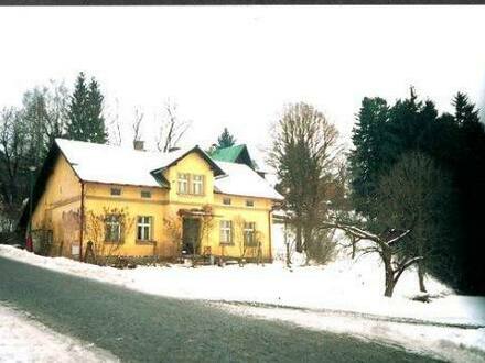 Kostalov - Familienhaus in ruhiger Lage  billig