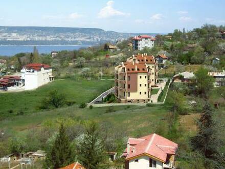 Selenika - 5-stoeckiges Gebaeude-Stadt Varna - Gegend Selenika - Neubau