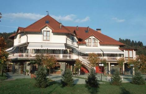 Podnart - Restaurant-Hotel Freizeitzentrum